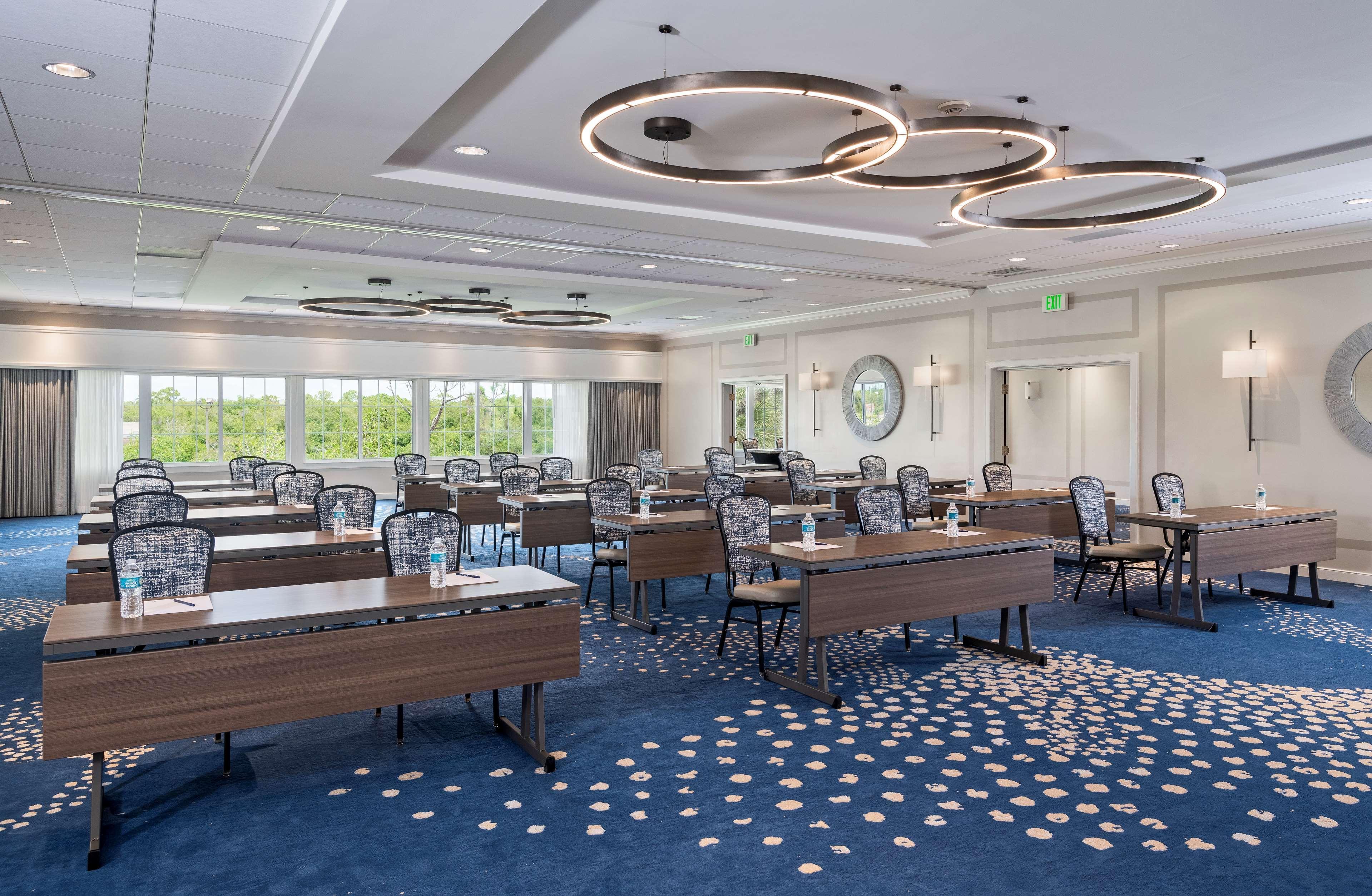 Doubletree Suites By Hilton Naples Naples Park Esterno foto