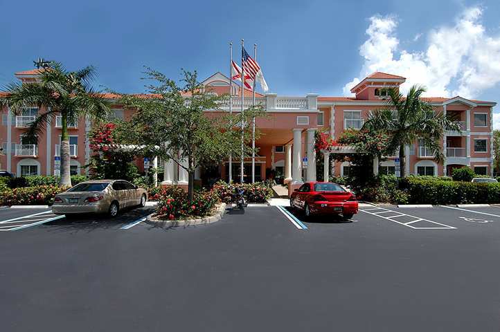 Doubletree Suites By Hilton Naples Naples Park Esterno foto